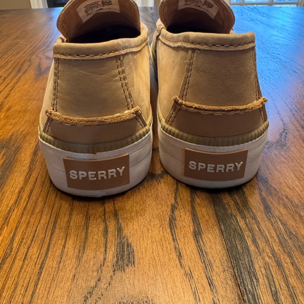 Sperry Women's Beige Tasseled Leather Slip On Comfort Flat Loafers Size 9 - Picture 3 of 12
